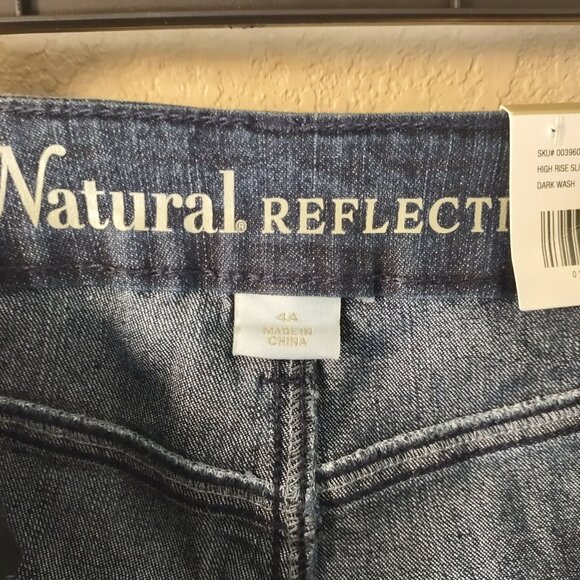 Natural Reflections Womens High Rise Slim Leg Jeans 4 Dark Wash Stretch Repreve - Picture 2 of 12